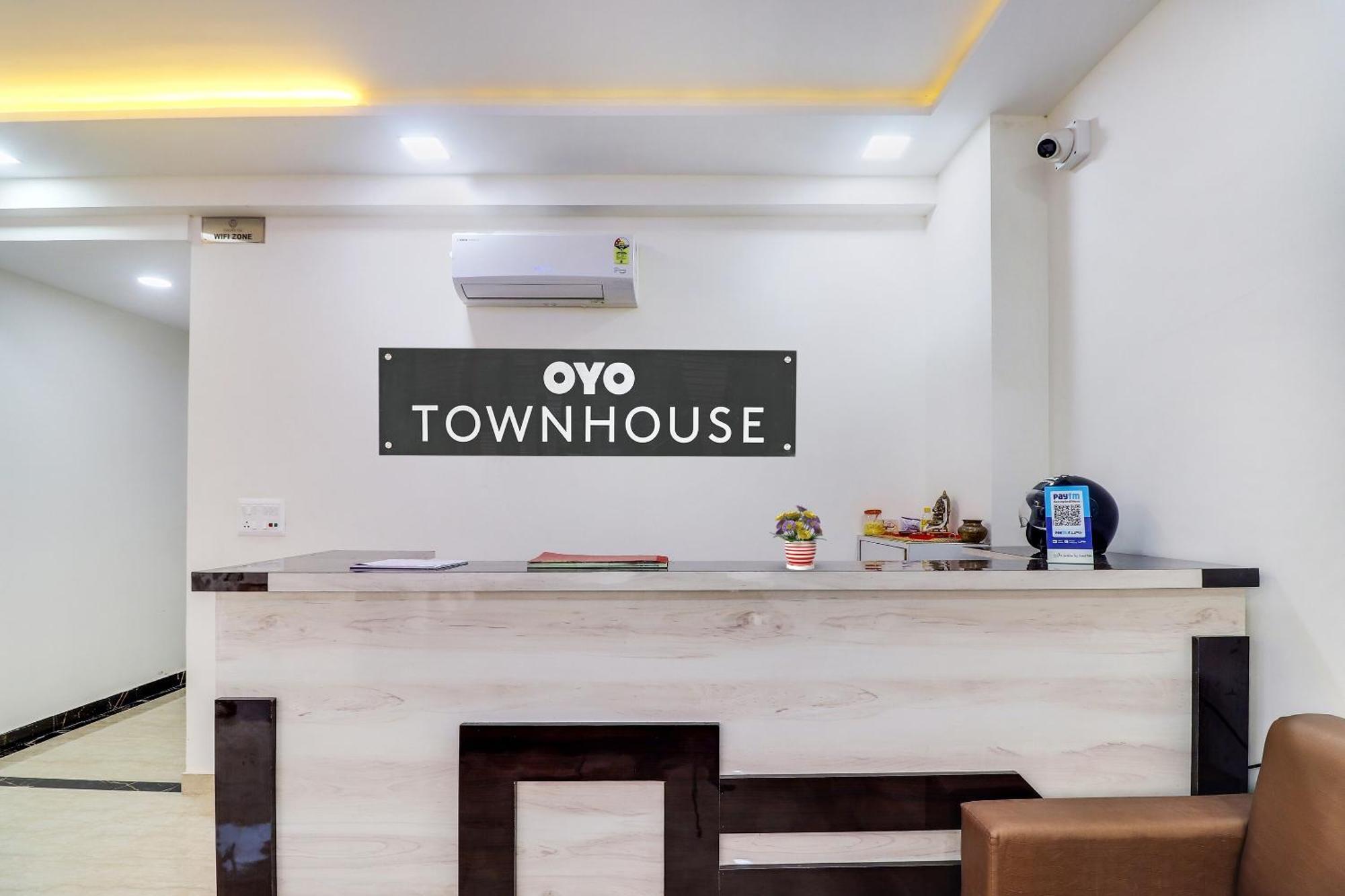 Hotel O Golden Grand Agra  Εξωτερικό φωτογραφία